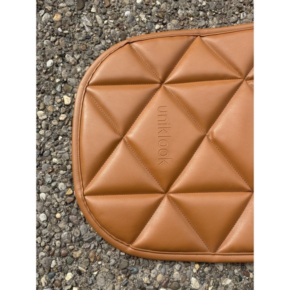 UNIKLOOK Padded Quilted Vegan Faux Leather Baby Changing Mat in Brown, Unused - Picture 2 of 5